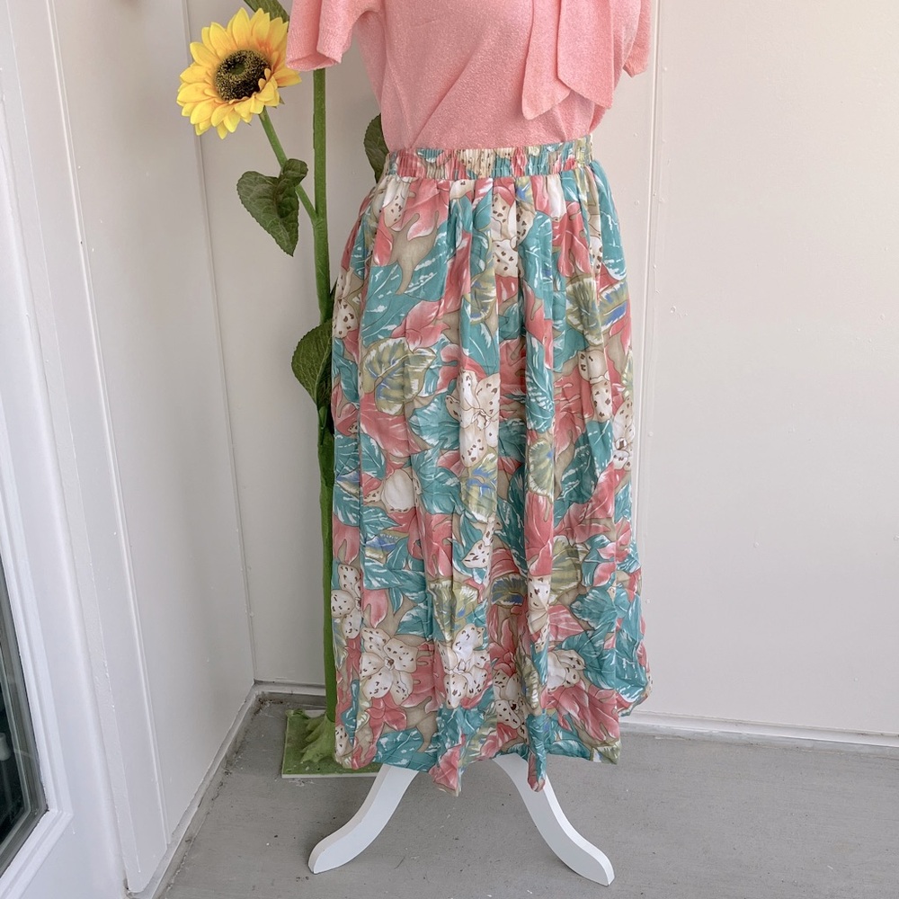 Vintage 80s Tropical Palm Frond and Floral Pastel Pink and Blue Midi Skirt